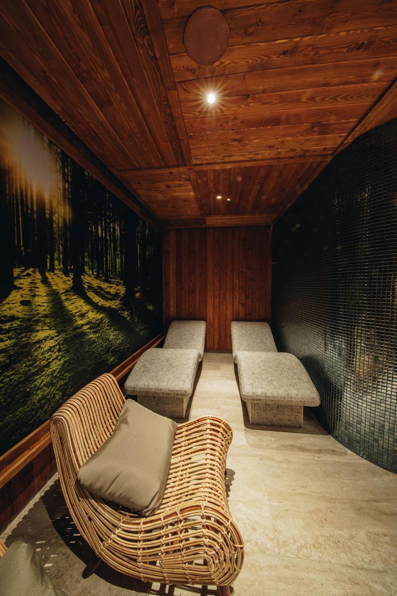 Wellness Penzion Zora Family Tatranská Lomnica Buitenkant foto