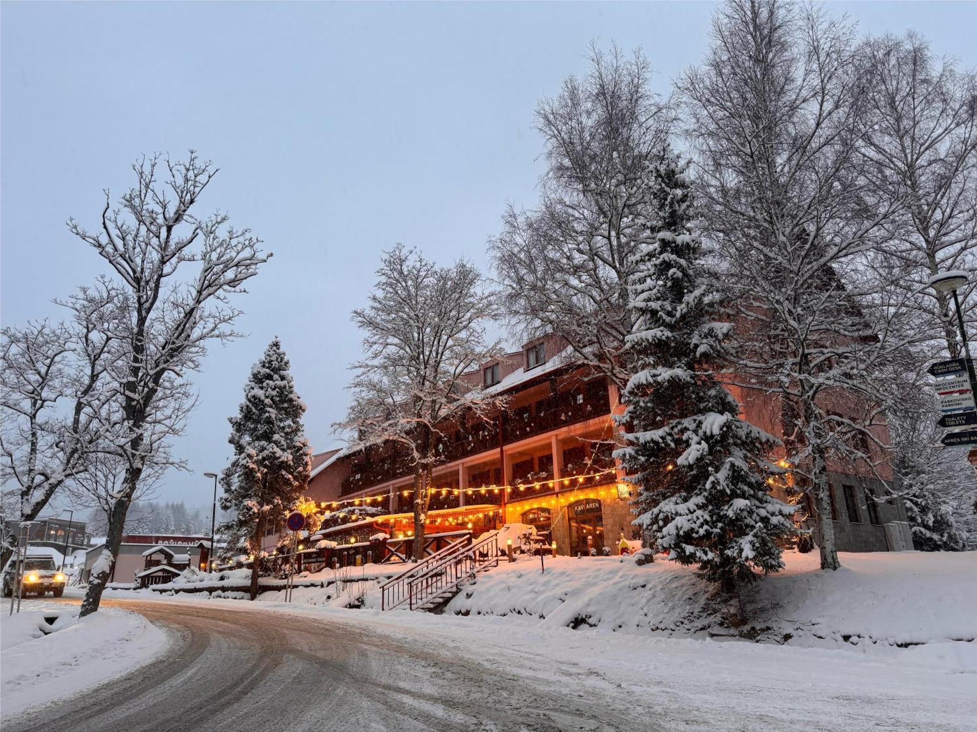Wellness Penzion Zora Family Tatranská Lomnica Buitenkant foto