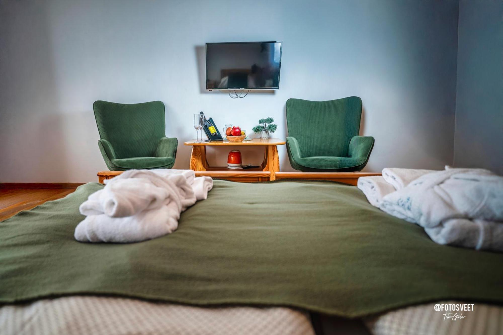 Wellness Penzion Zora Family Tatranská Lomnica Buitenkant foto