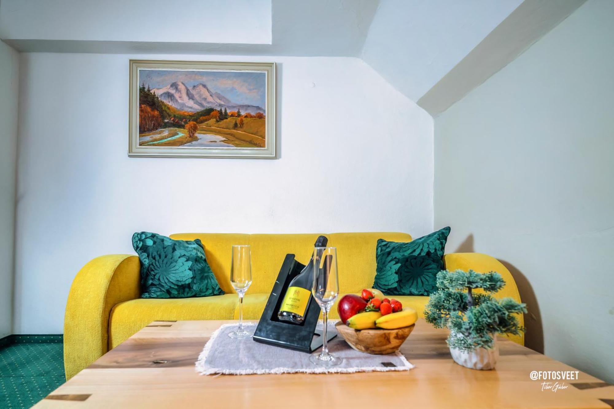 Wellness Penzion Zora Family Tatranská Lomnica Buitenkant foto