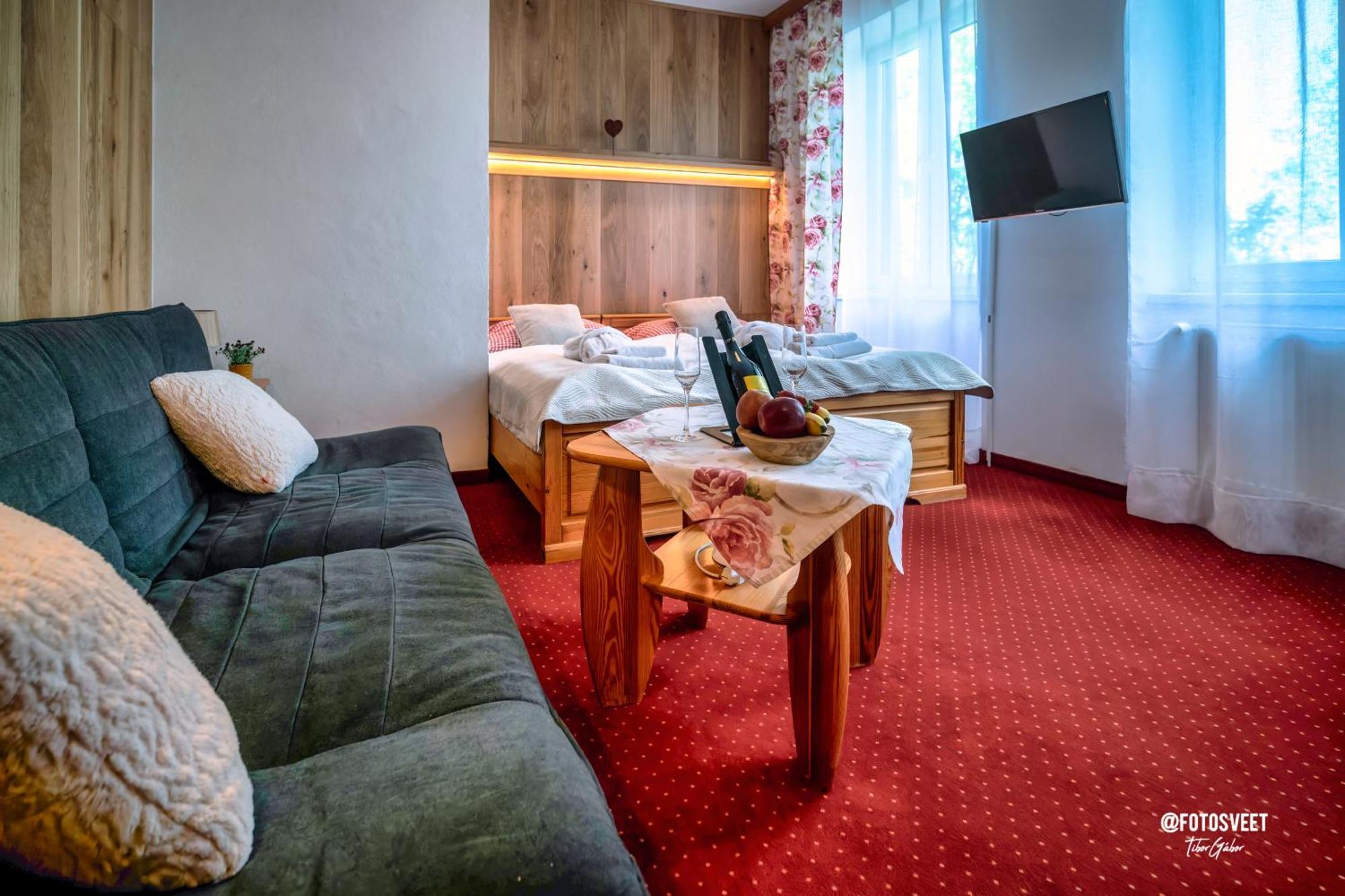 Wellness Penzion Zora Family Tatranská Lomnica Buitenkant foto